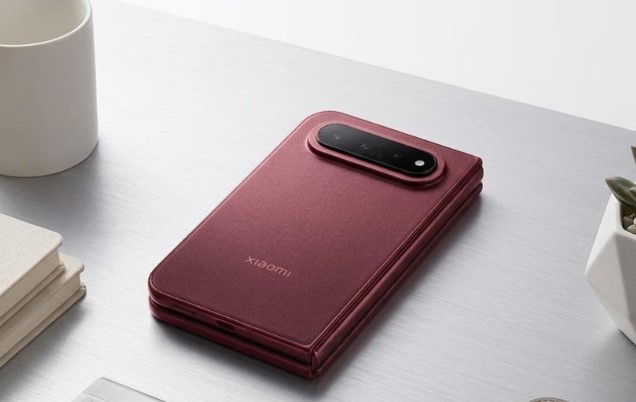 Xiaomi 18 Fold